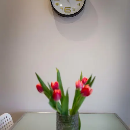 New Praga Near To Metro, Free Parking